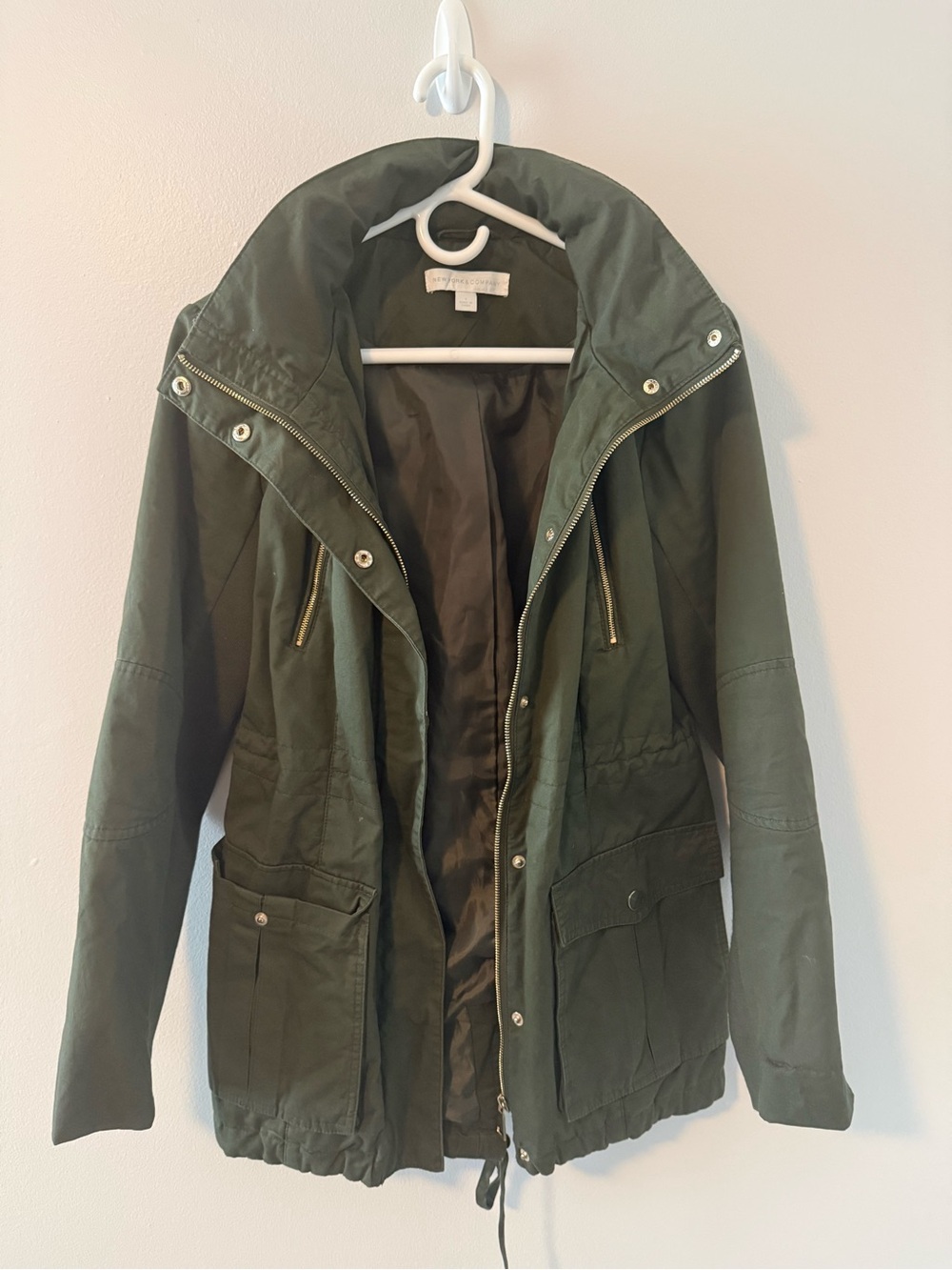 New York & Company Olive Utility Jacket with Zip & Snap Details. Size Small